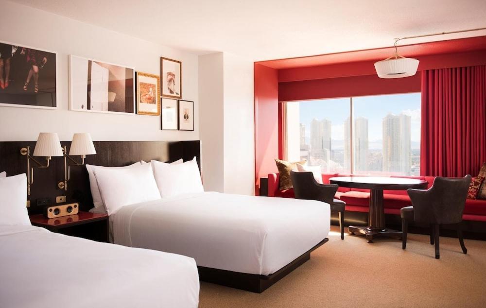 Park Mgm Las Vegas By Suiteness Room photo