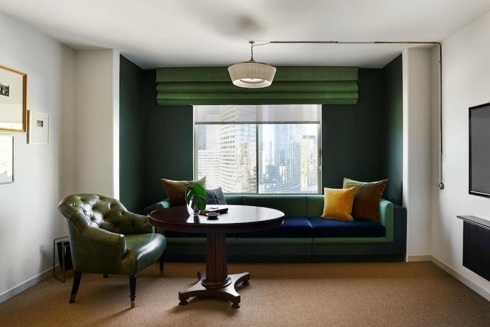 Park Mgm Las Vegas By Suiteness Exterior photo